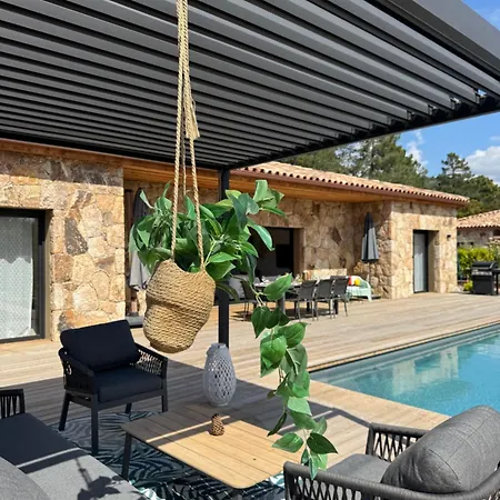 Félicita 8 Personnes Proche Corse Du Sud Villa