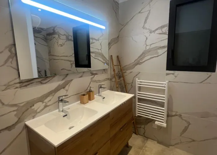 Felicita 8 Personnes Proche Corse Du Sud Villa Lecci